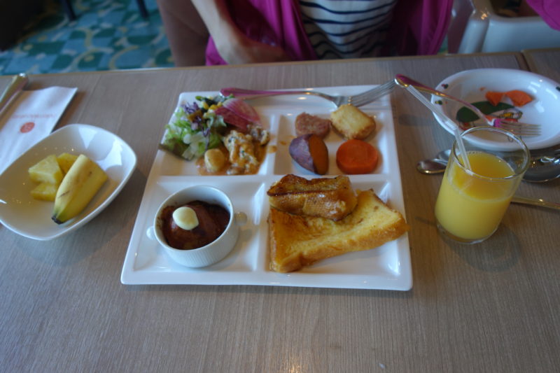 ホテル日航アリビラの朝食ビュッフェの内容、メニュー